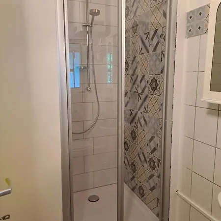 Ferienwohnung Thegarden Bed&Bike Gmunden Exterior foto
