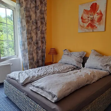 Ferienwohnung Thegarden Bed&Bike Gmunden Exterior foto